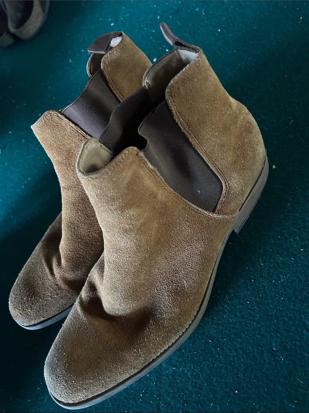 Sonoma Men's Tan Suede Chukka Boots